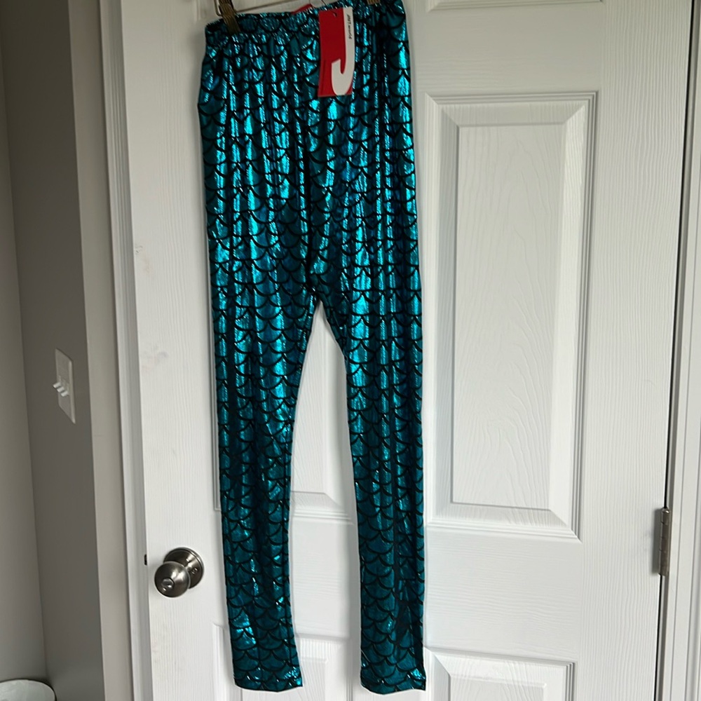 NWT fish ~scale~ leggings Size L Perfect for mermaid costume
